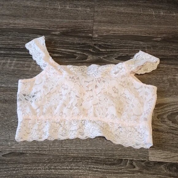 🍁 Free Press lace Bralette 🍁 - Picture 2 of 4